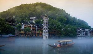 zhenyuan ancient town 1